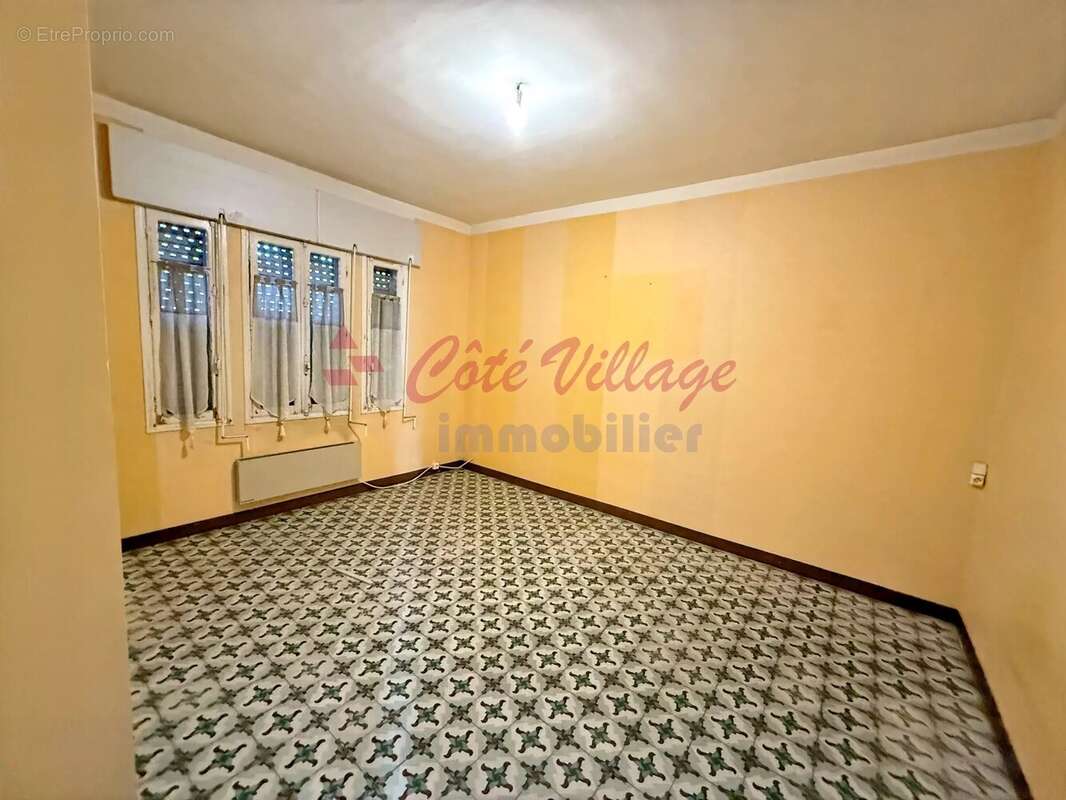 Maison à CUXAC-D'AUDE