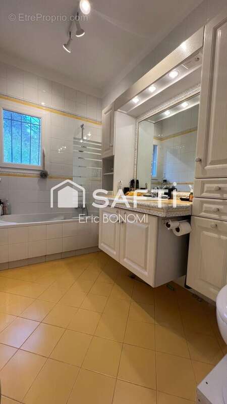 Photo 8 - Appartement à SAINT-RAPHAEL