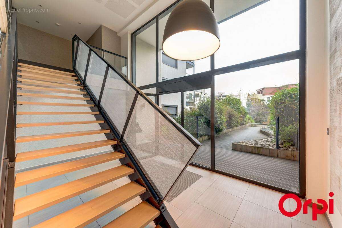 Appartement à CALUIRE-ET-CUIRE