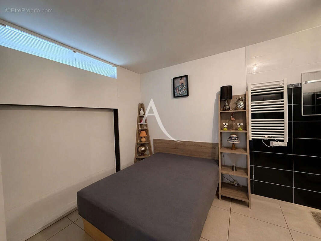 Cannes centre-ville - Appartement 3 pièces 45 m² - Garage - photo 6
