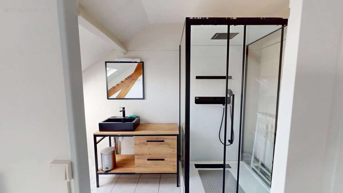 Appartement à VENIZEL