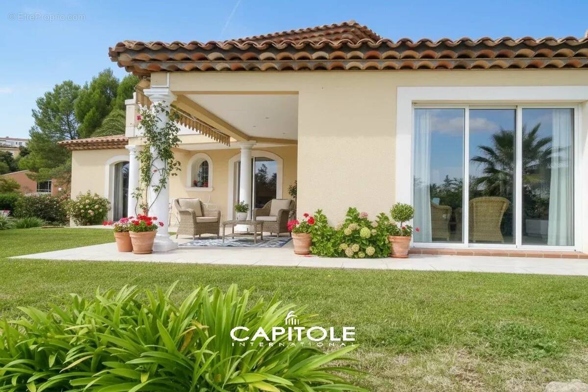 Maison à ANTIBES