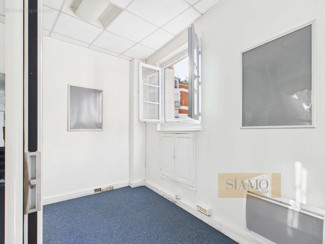 Autre à SAINT-MANDE