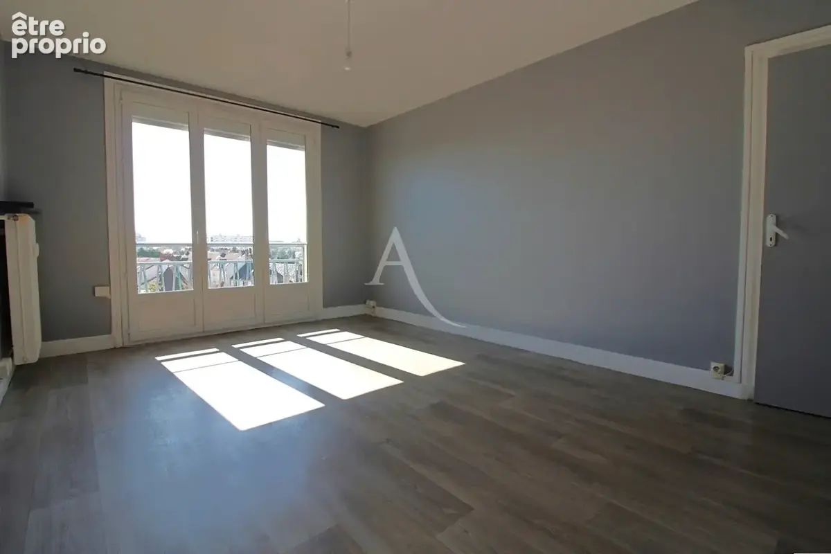 Appartement traversant Chalon Sur Saône T3 - Saint-Jean-des-Vignes - photo 3