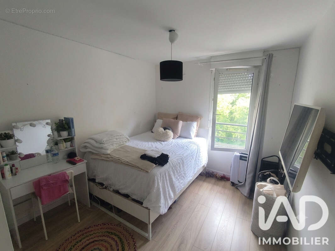 Photo 9 - Appartement à CHOISY-LE-ROI
