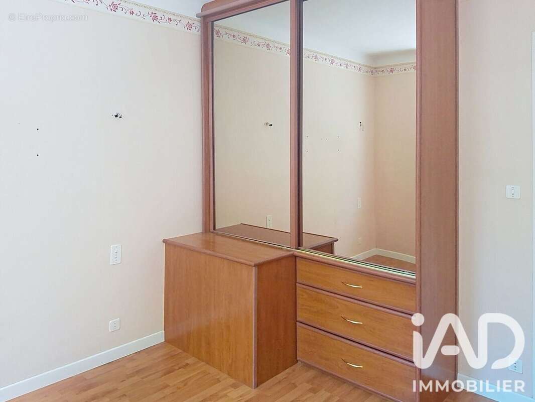 Maison 141 m² à Caussade  - photo 6