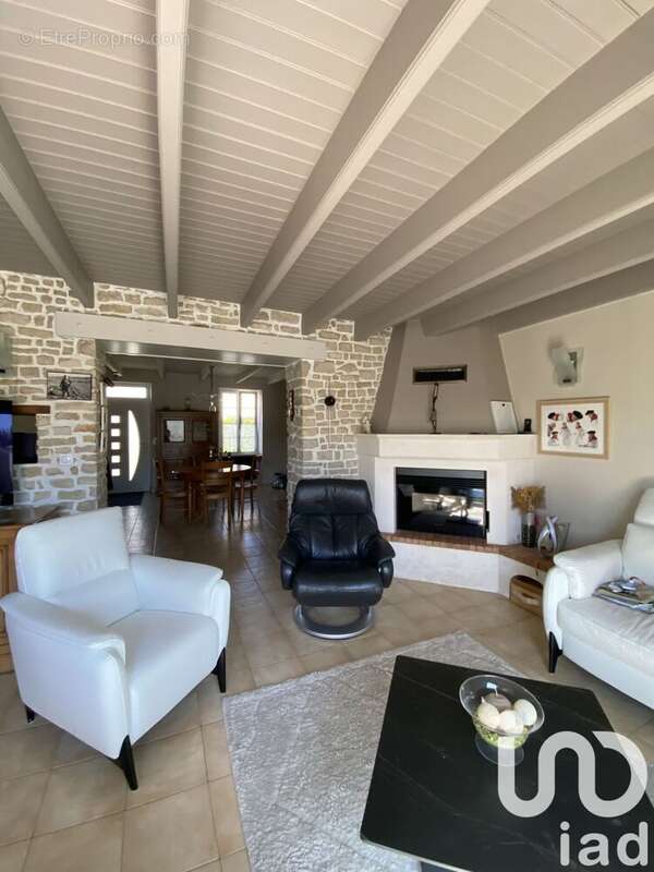 Photo 5 - Maison à VERINES