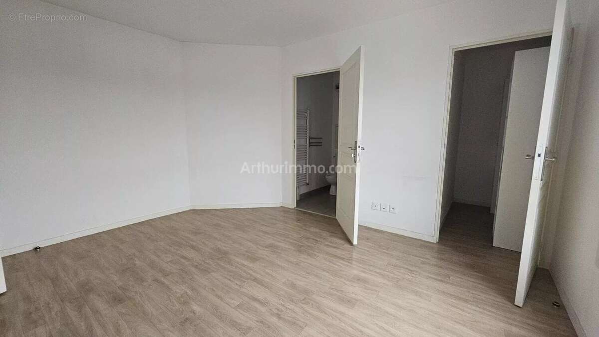 Appartement à ARPAJON