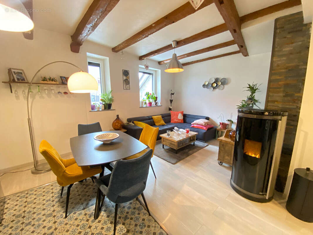 Maison à SOULTZ-HAUT-RHIN