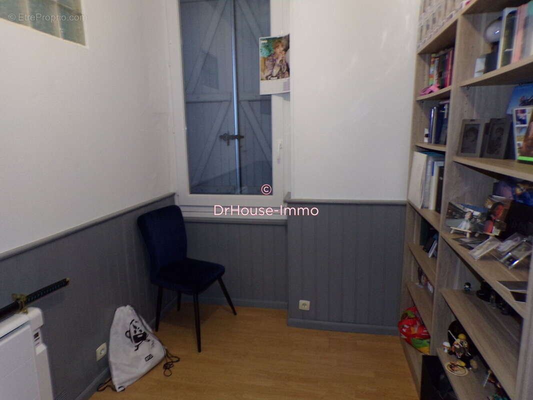 Appartement 450 m² à Carmaux  - photo 18