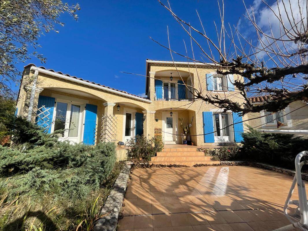 Maison à BARJAC