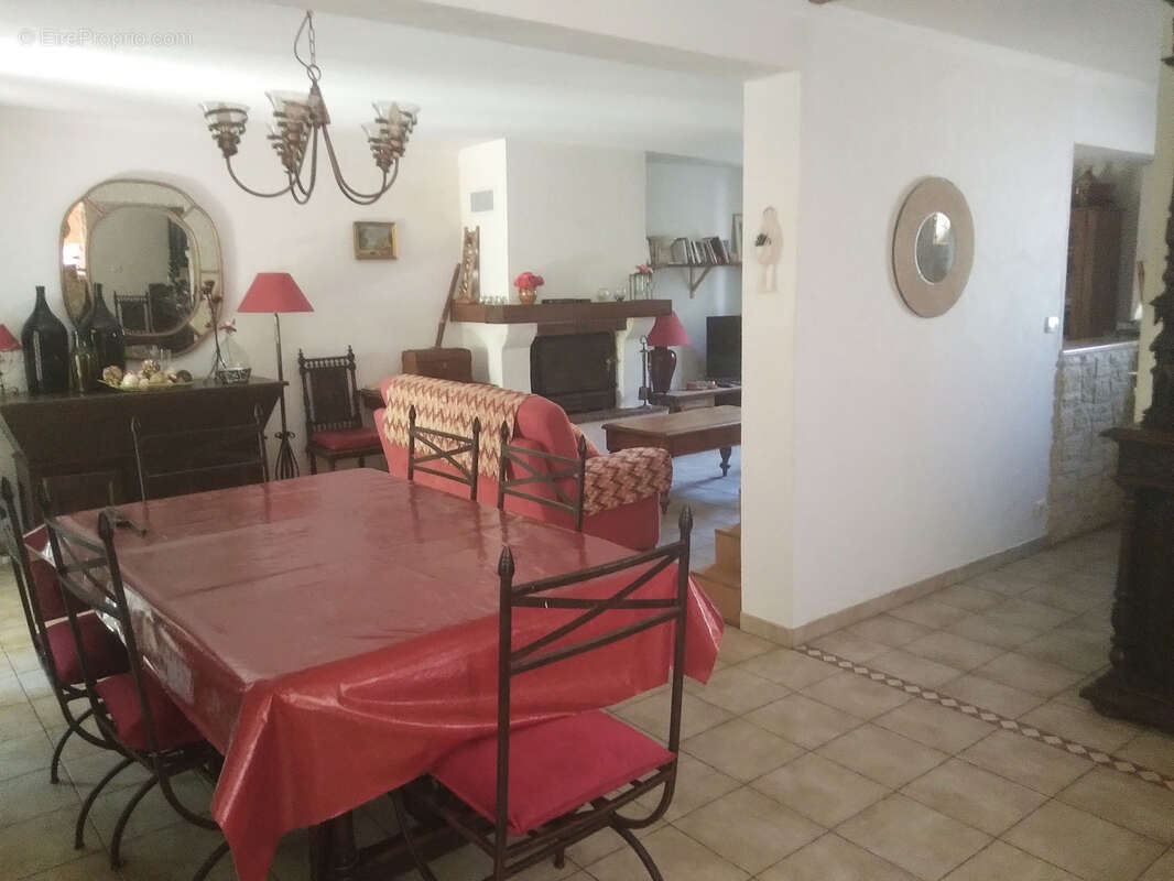 Maison à SAINT-CHRISTOL-LES-ALES