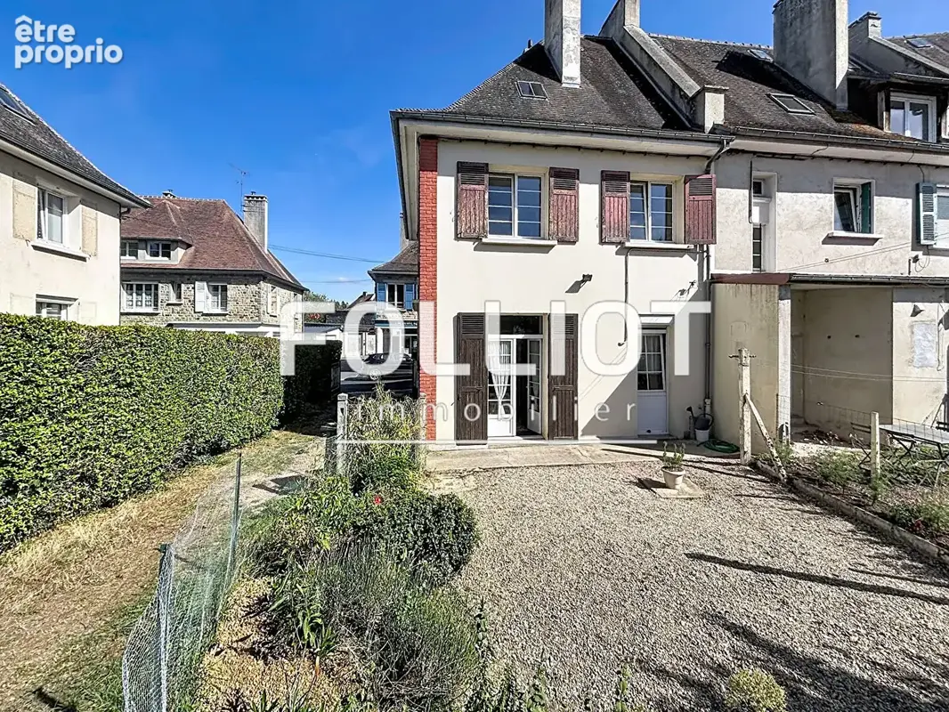 Maison à THURY-HARCOURT