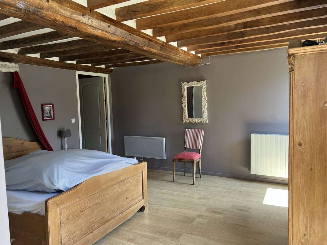 chambre 1 - Maison à ARGENTAN