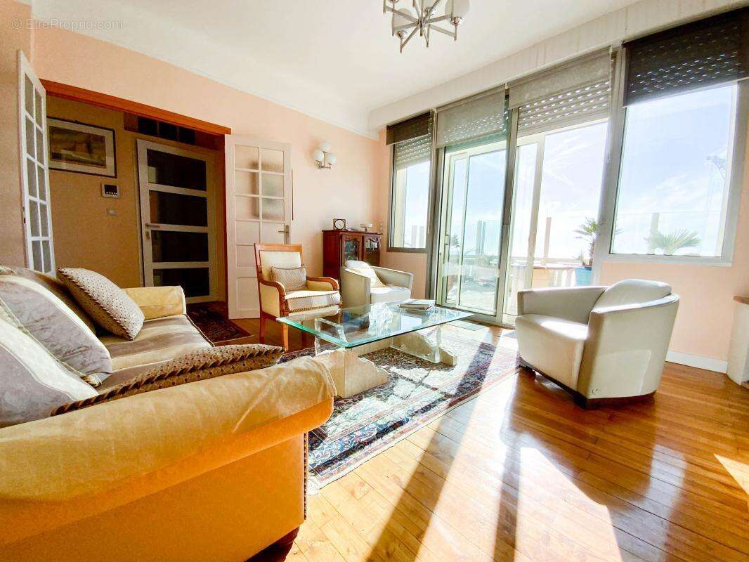 Appartement à LES SABLES-D&#039;OLONNE