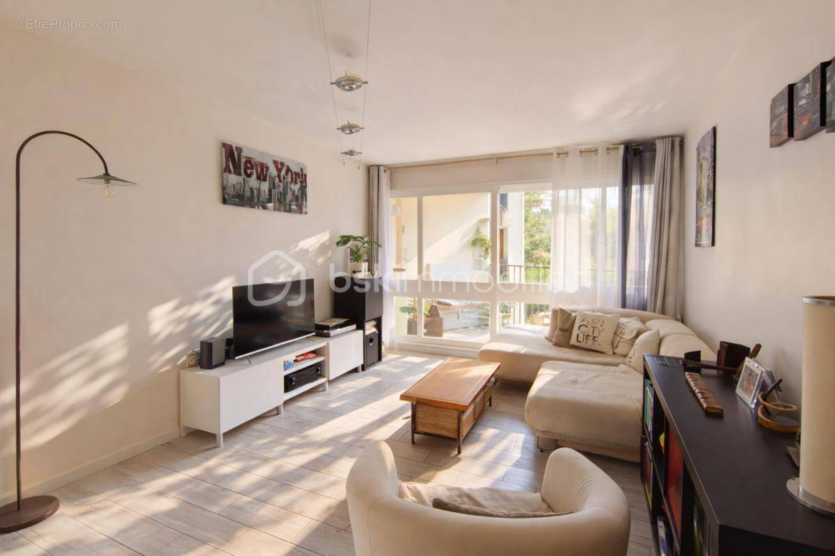 Appartement à LE CHESNAY