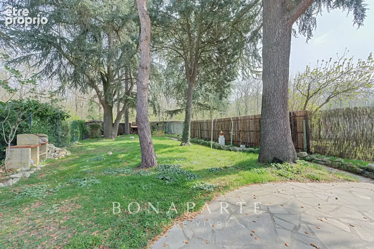 Poissy (78) - maison familiale - 12 pieces - photo 19
