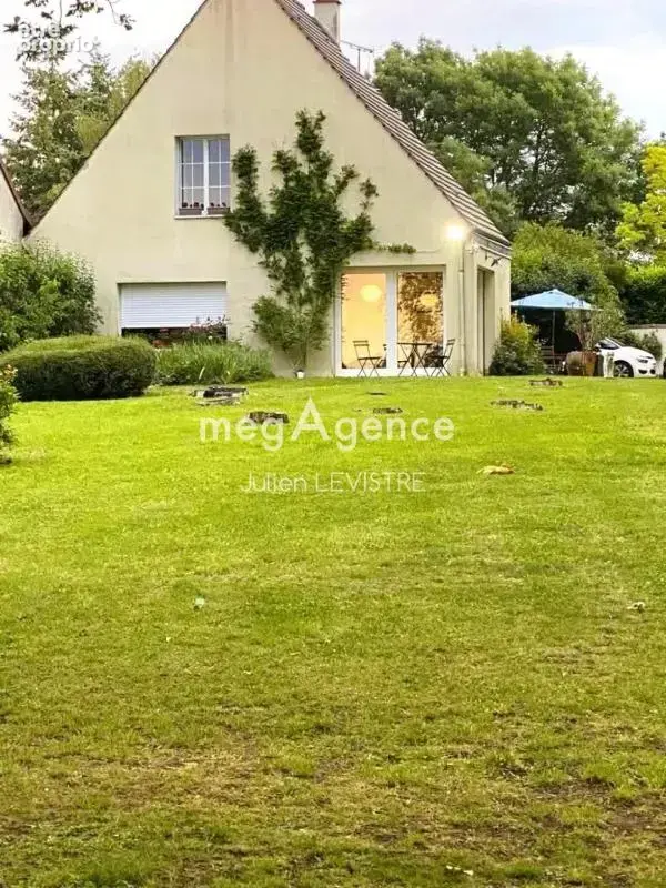 Maison de 7 pièces de 165m² - photo 10