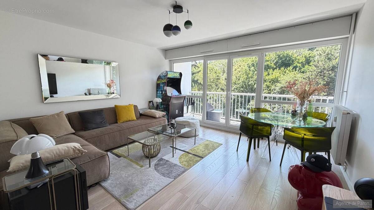 Appartement à CHATENAY-MALABRY