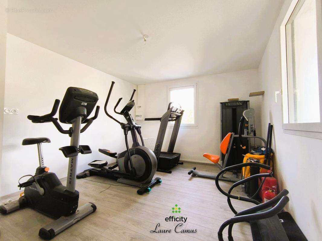 Maison 213 m² à Talmont-Saint-Hilaire  - photo 21