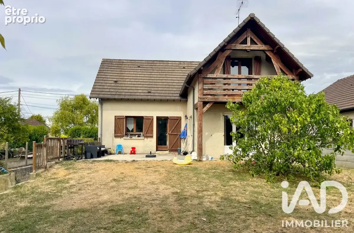 Photo 1 - Maison à PARS-LES-ROMILLY