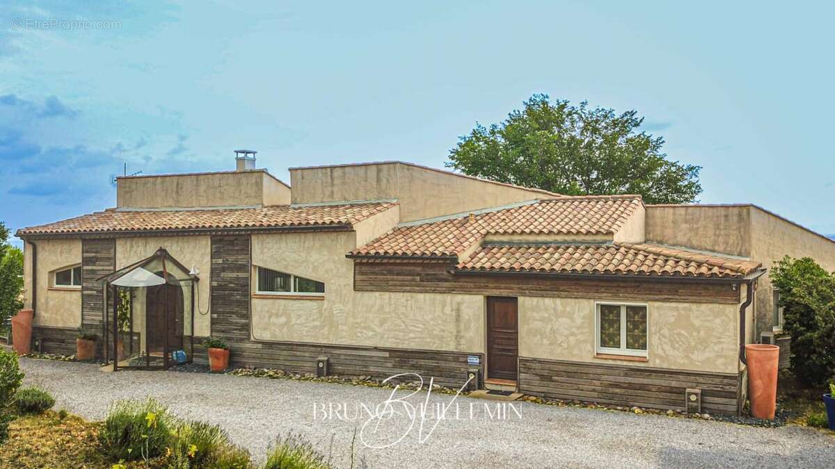 Maison à LEZIGNAN-CORBIERES