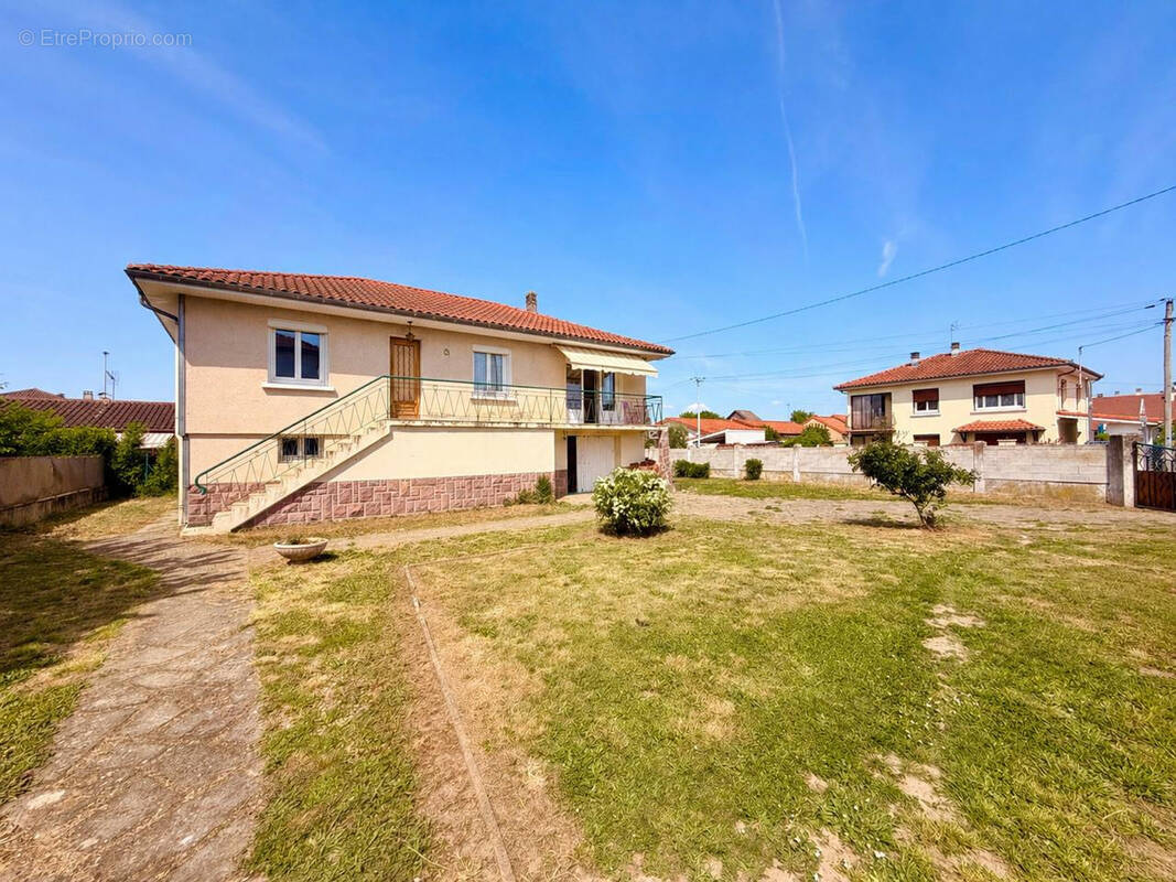 Maison à SEMEAC