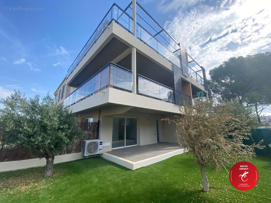 Appartement 83 m² à Saint-Raphael  - photo 4