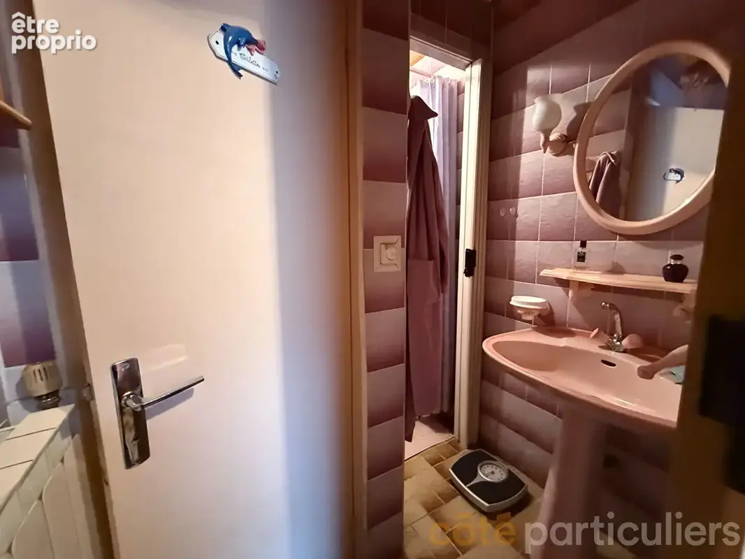 Maison à la campagne avec dépendances - photo 9
