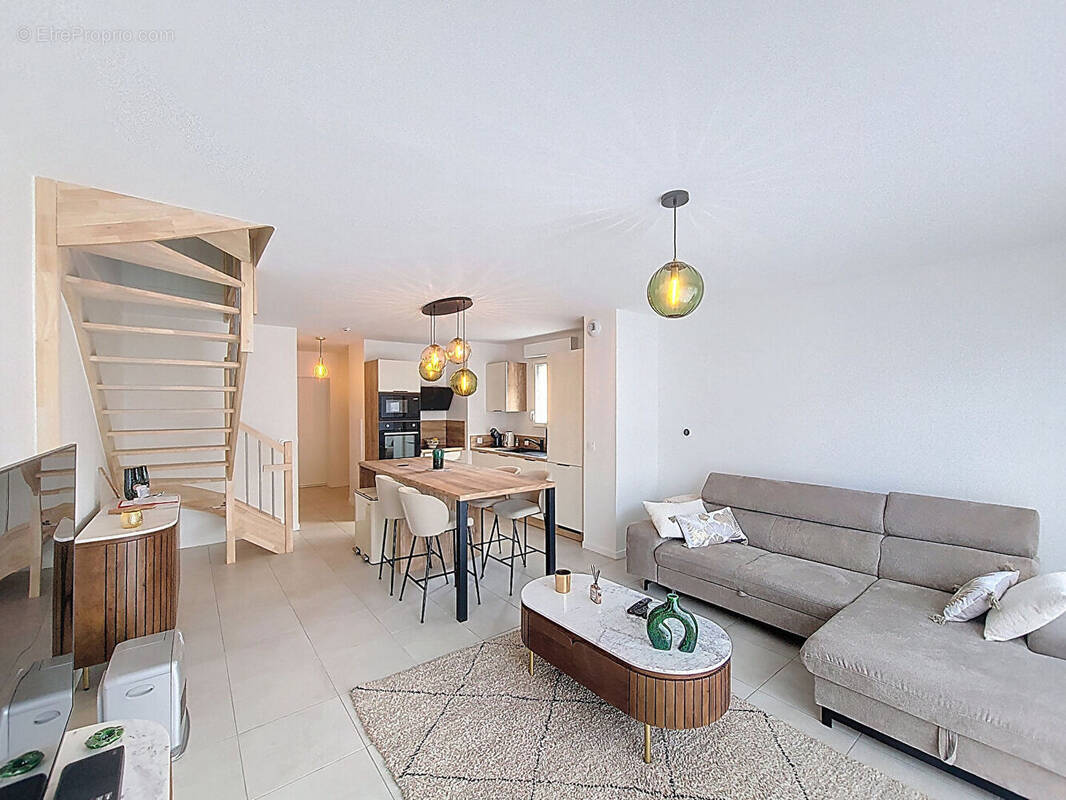 Maison à LE TAILLAN-MEDOC