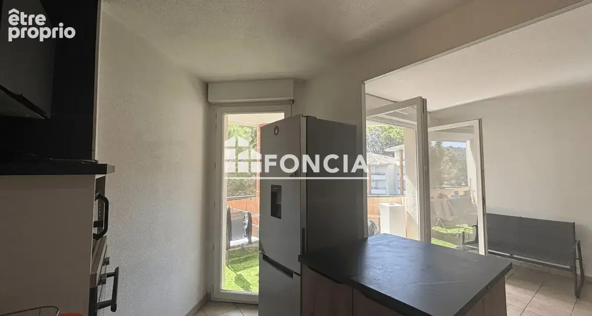Joli T3 lumineux avec balcon, piscine et 2 places de parking — Agen - photo 6