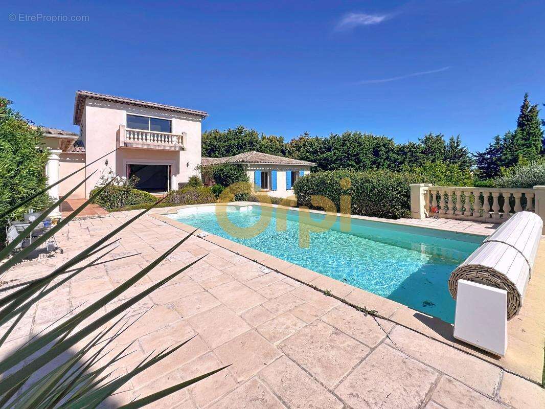 Maison à DRAGUIGNAN