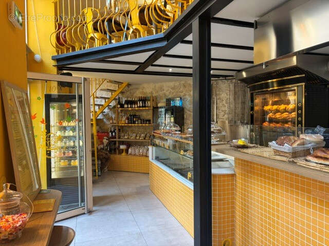 Commerce à MARSEILLE-5E