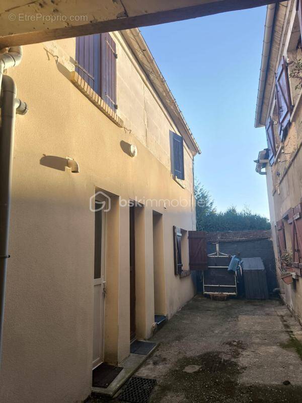 Appartement à LIANCOURT