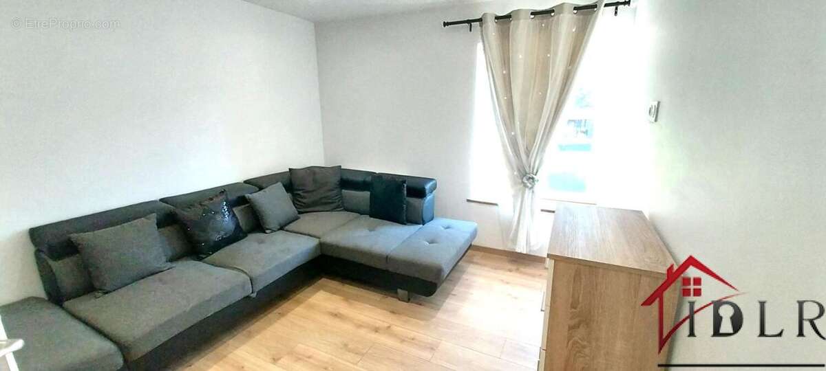 Maison à FOUGEROLLES