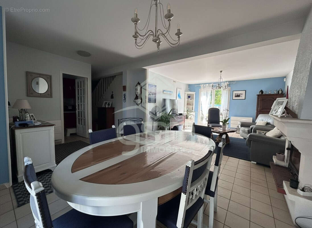 Maison 116 m² à Montbazon  - photo 5