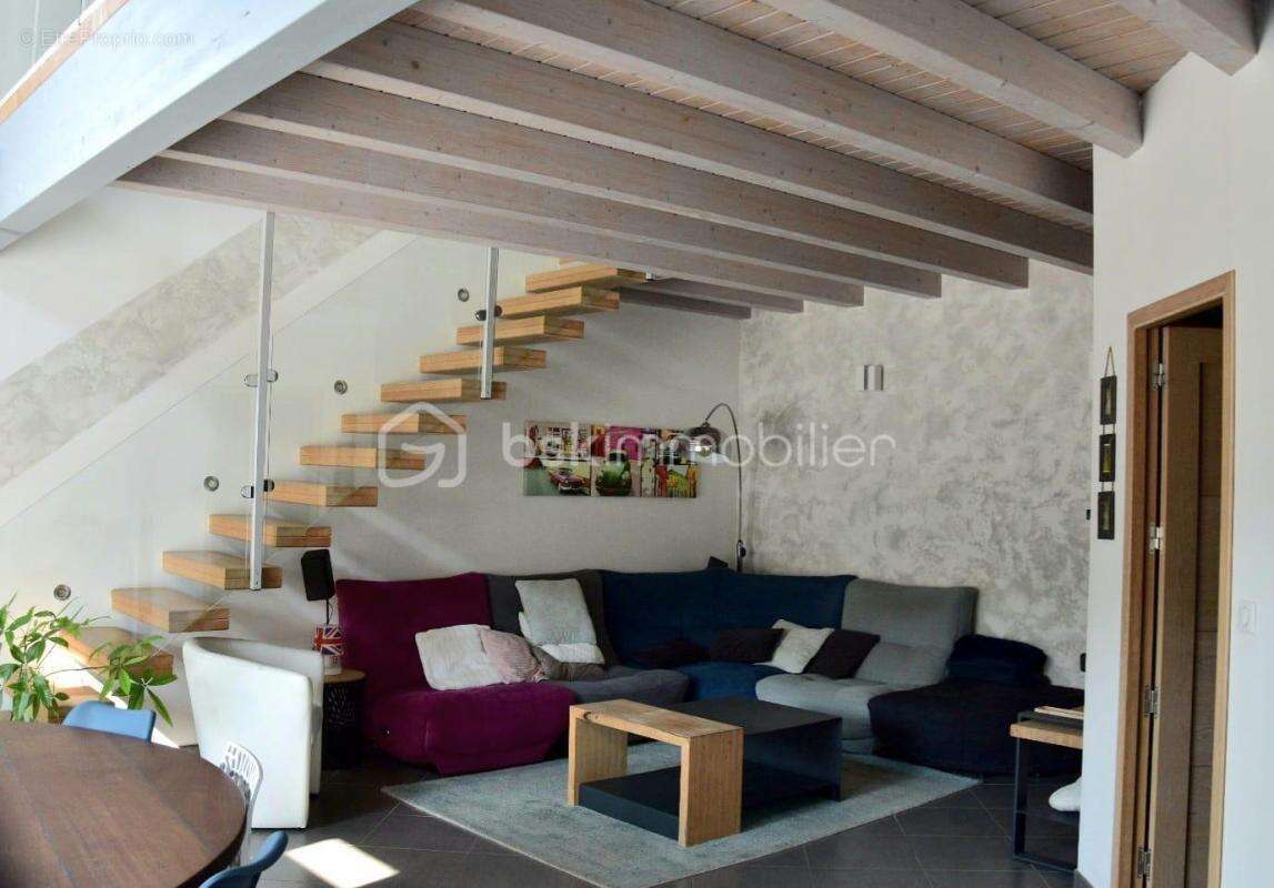 Maison de caractère avec piscine, atelier et baume – Peyrins (26380) - photo 10