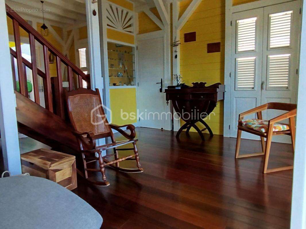 Maison à SAINTE-ROSE