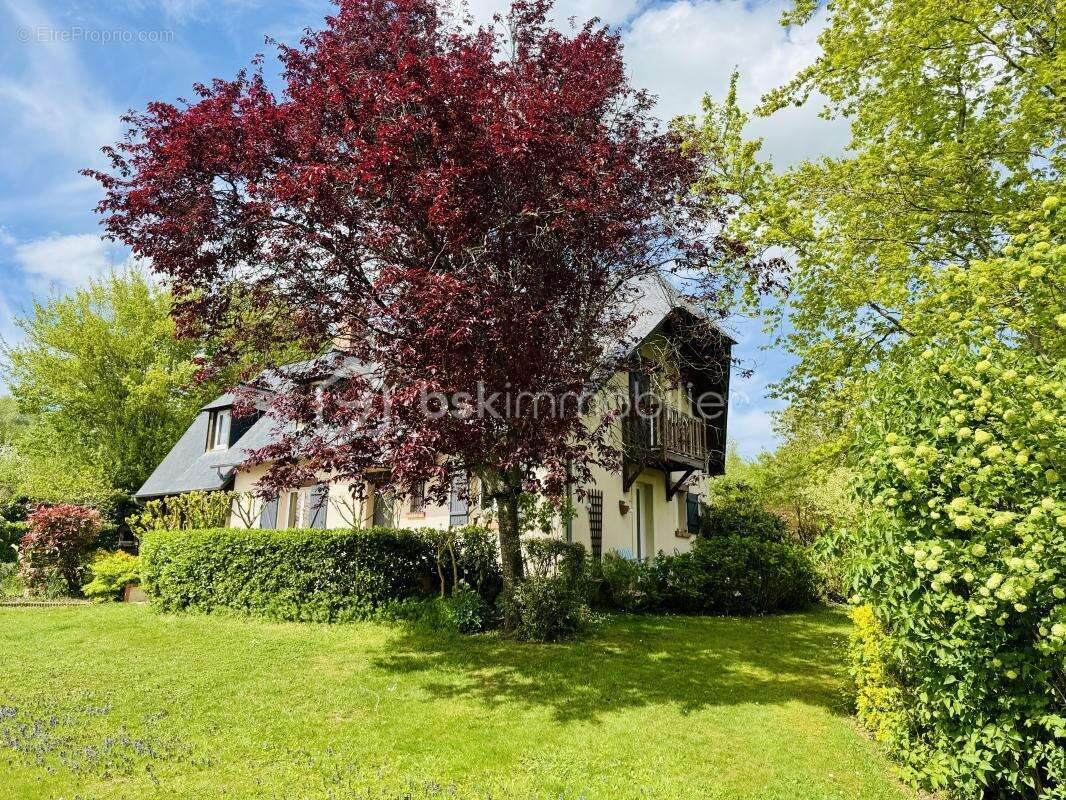 Maison à PONT-L'EVEQUE