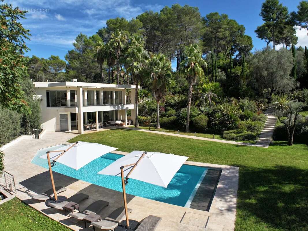 Maison à MOUGINS