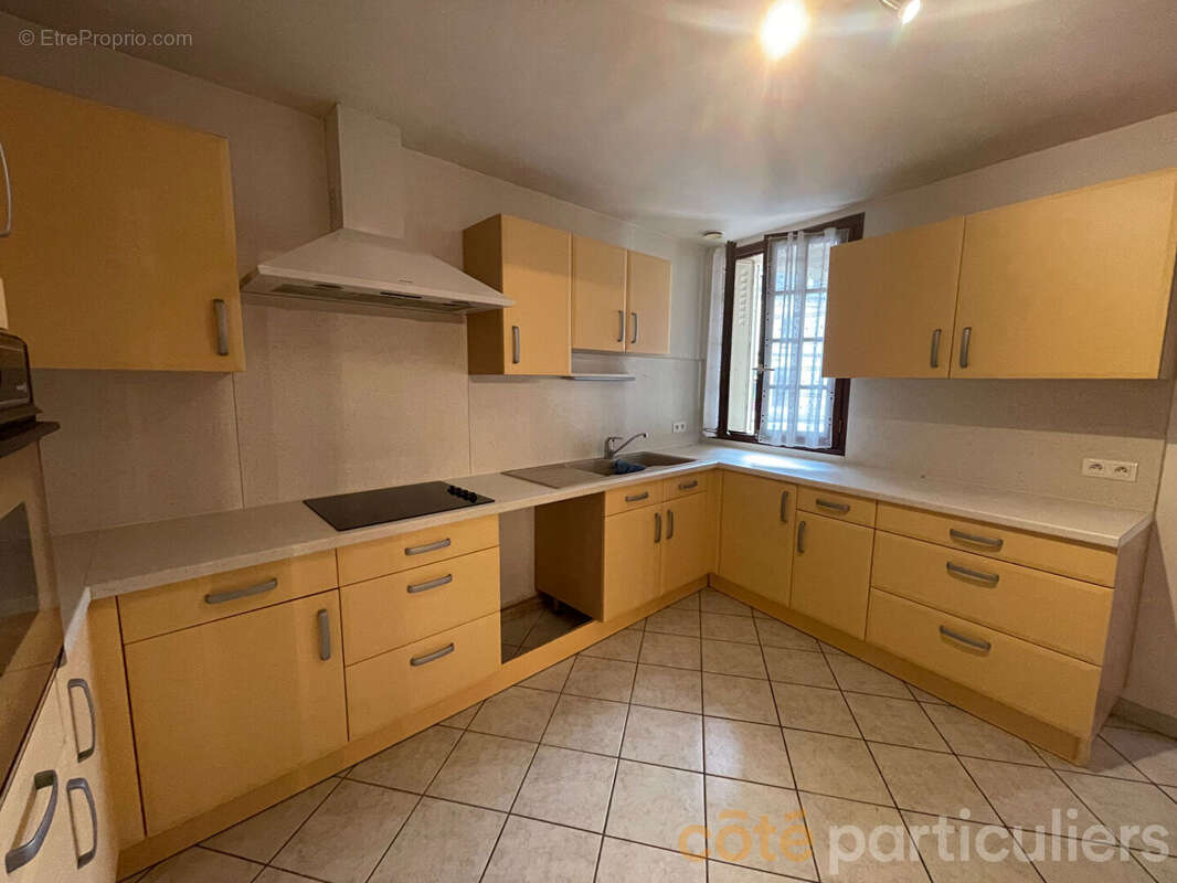 Vend  maison avec terrain et garage à Lignières - photo 4