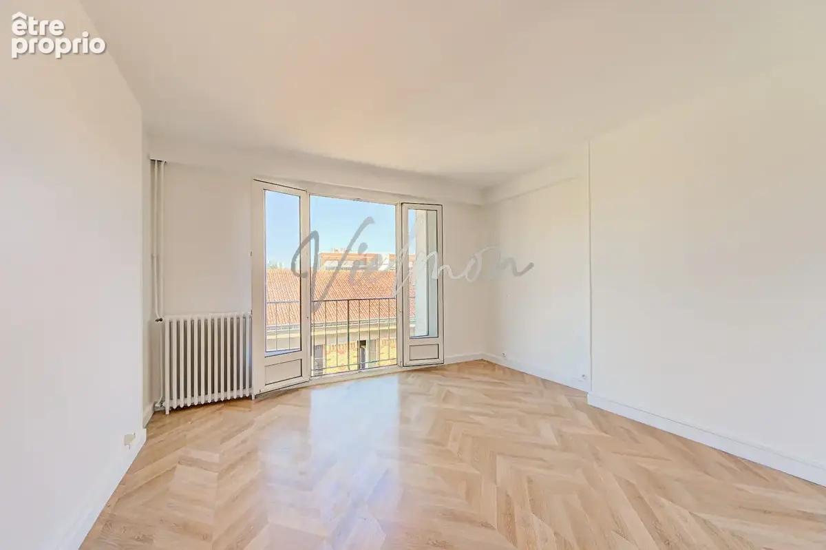 Appartement Suresnes 3 pièce(s) 72.09 m2 - photo 5