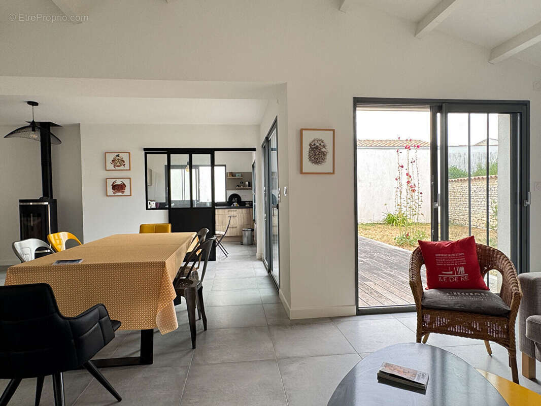 Maison Sainte Marie De Re 3 pièce(s) 100 m2 - photo 2