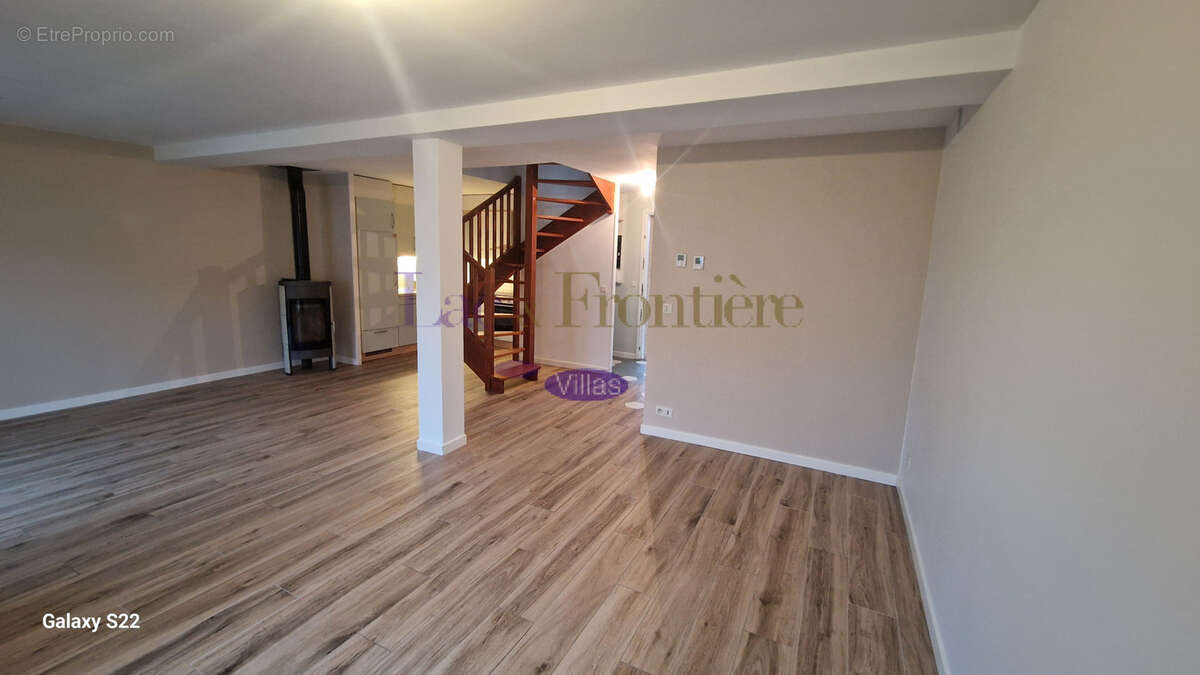 Appartement à MESSERY