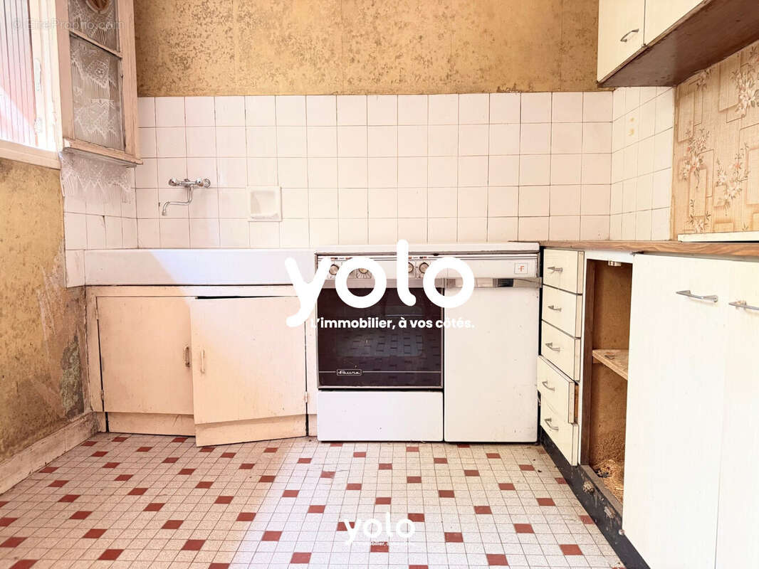 Maison 112 m² à Milhac-D'auberoche  - photo 7