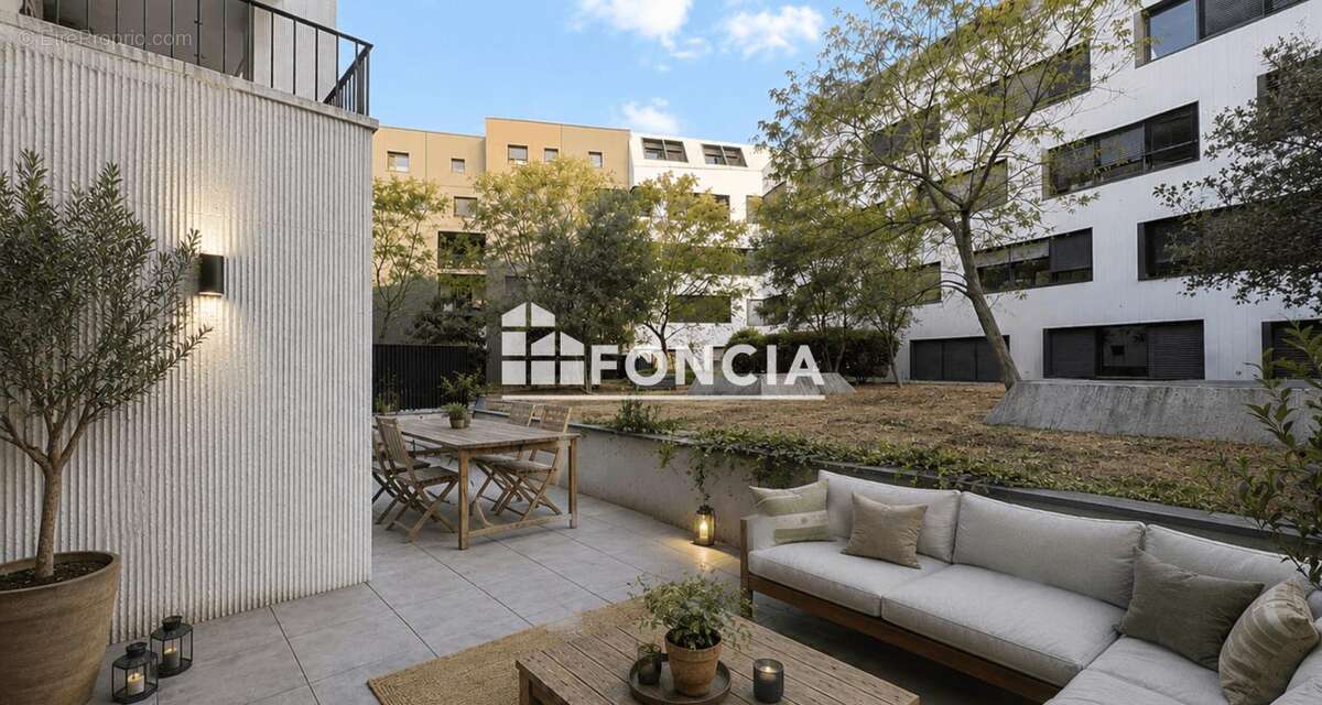 T3 aux bassins à flots - Grande Terrasse + parking - photo 4