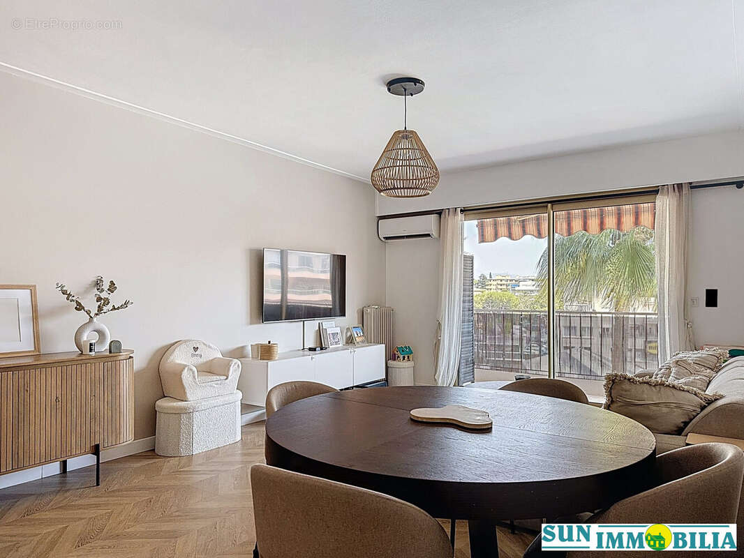 Appartement à CAGNES-SUR-MER