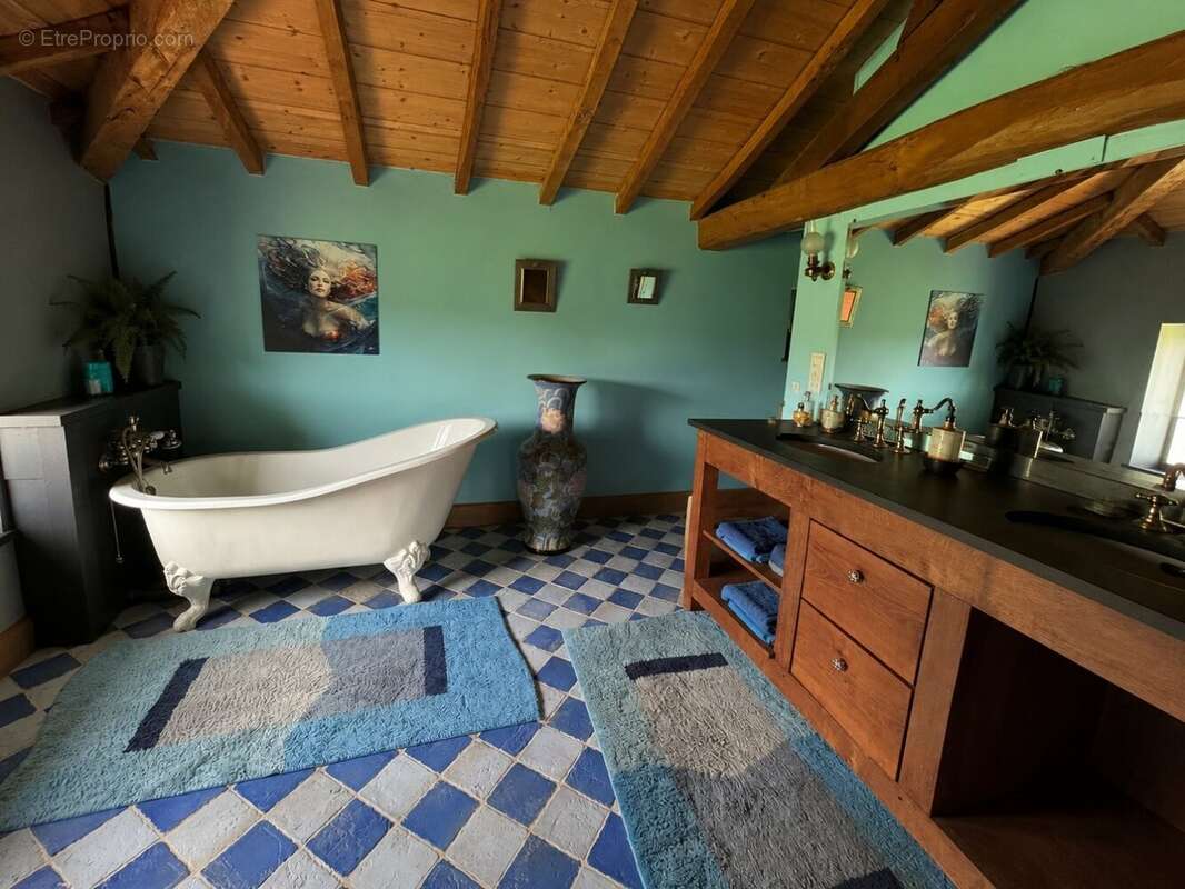 Maison à BRESSUIRE