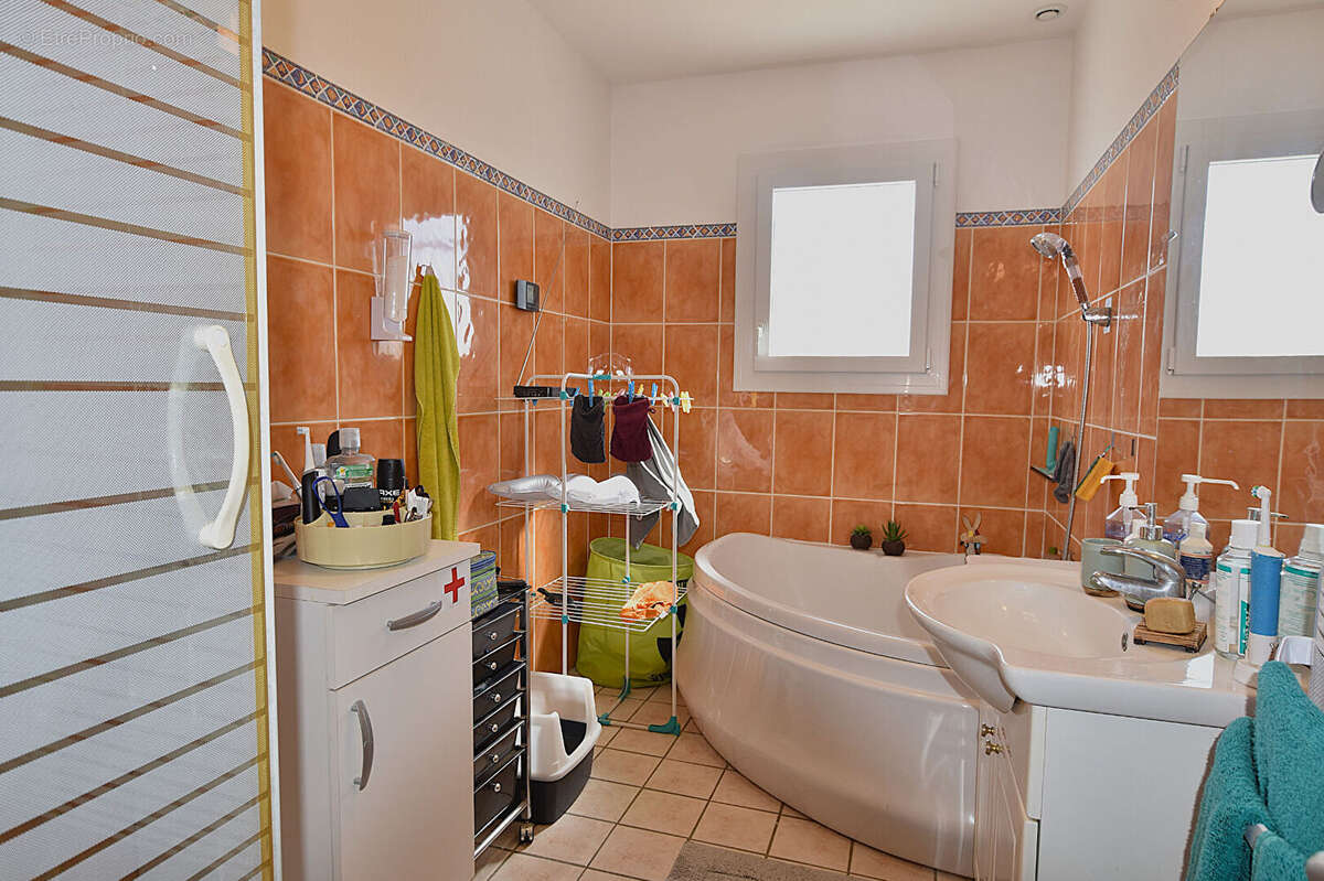 Confort et prestations : - photo 8