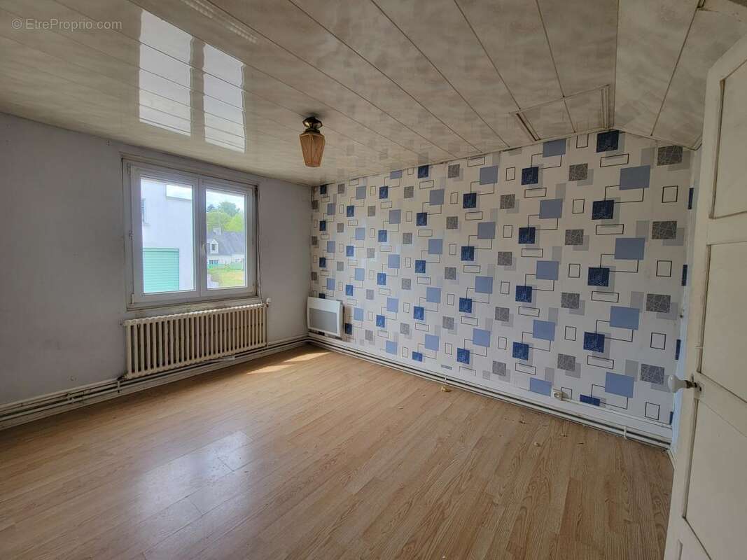 Maison 74 m² à Gourin  - photo 6